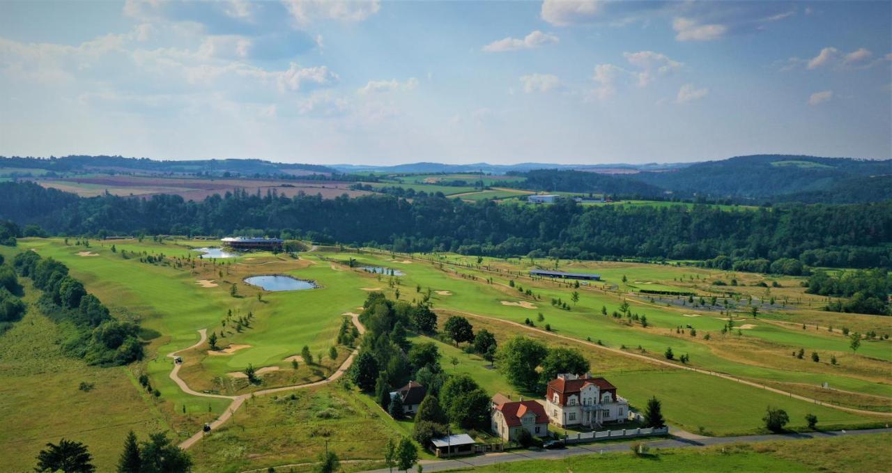 Apartmany Vila Manicka Kácov Buitenkant foto