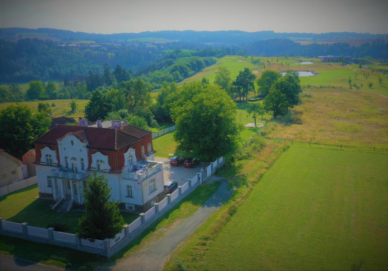 Apartmany Vila Manicka Kácov Buitenkant foto